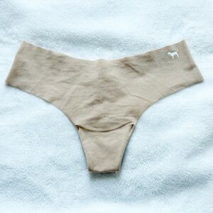 PINK By VICTORIA’S SECRET No Show Thong Panty in Beige, Small NWT